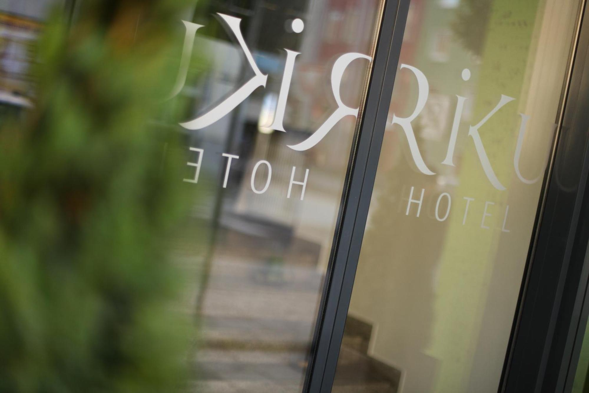 RiKu HOTEL Neu-Ulm Extérieur photo