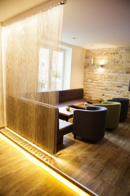 RiKu HOTEL Neu-Ulm Extérieur photo