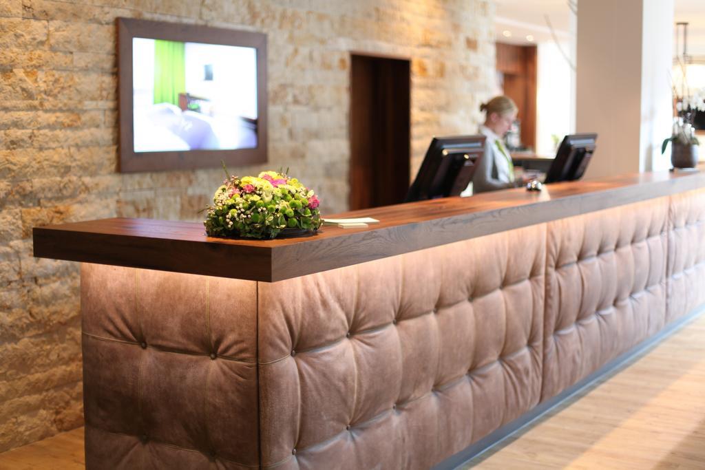 RiKu HOTEL Neu-Ulm Extérieur photo