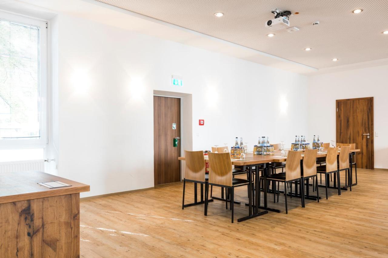 RiKu HOTEL Neu-Ulm Extérieur photo
