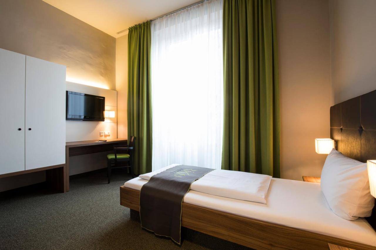 RiKu HOTEL Neu-Ulm Extérieur photo