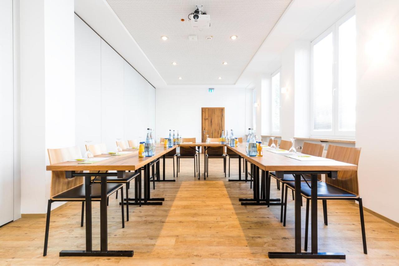 RiKu HOTEL Neu-Ulm Extérieur photo