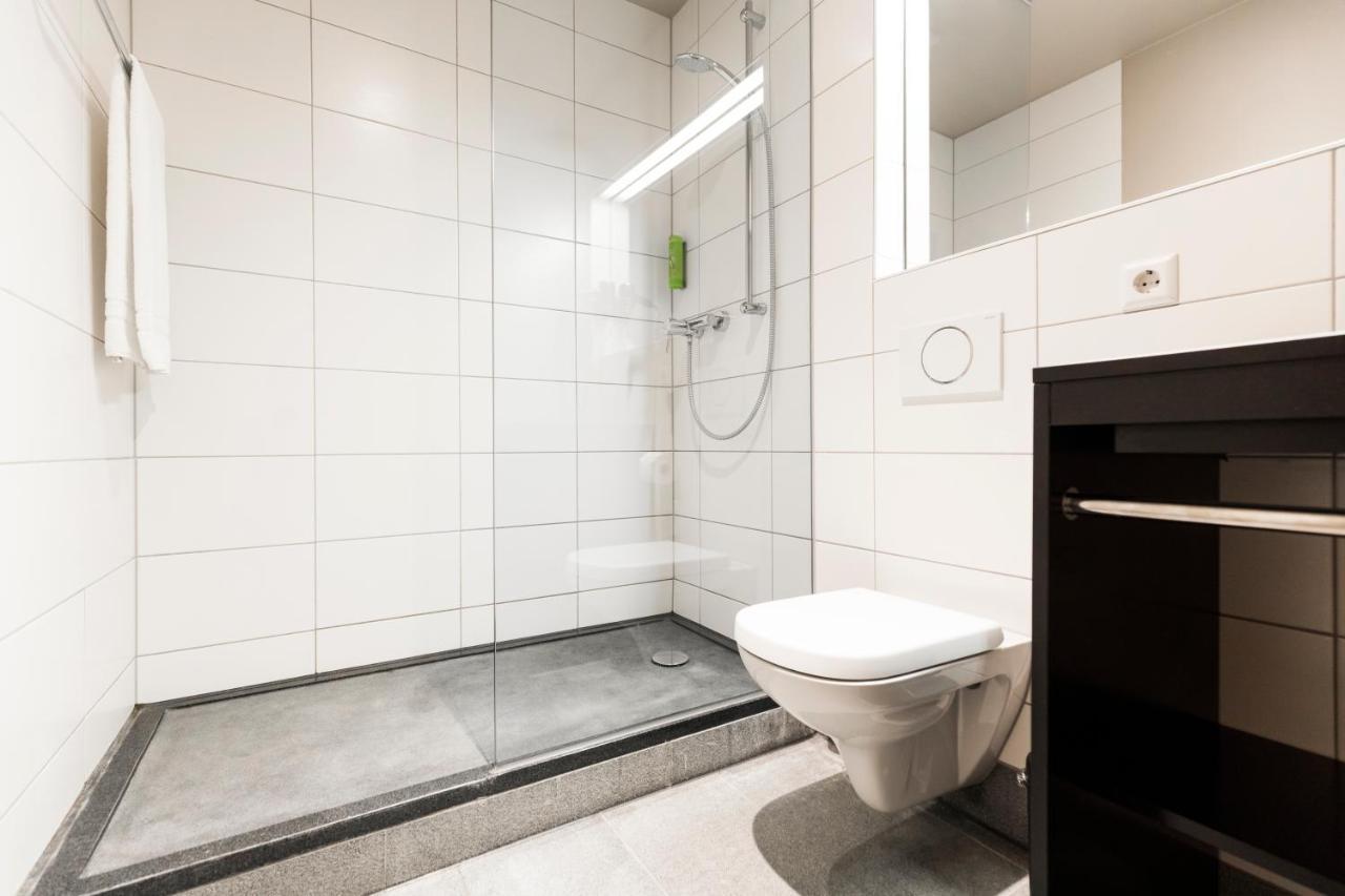 RiKu HOTEL Neu-Ulm Extérieur photo