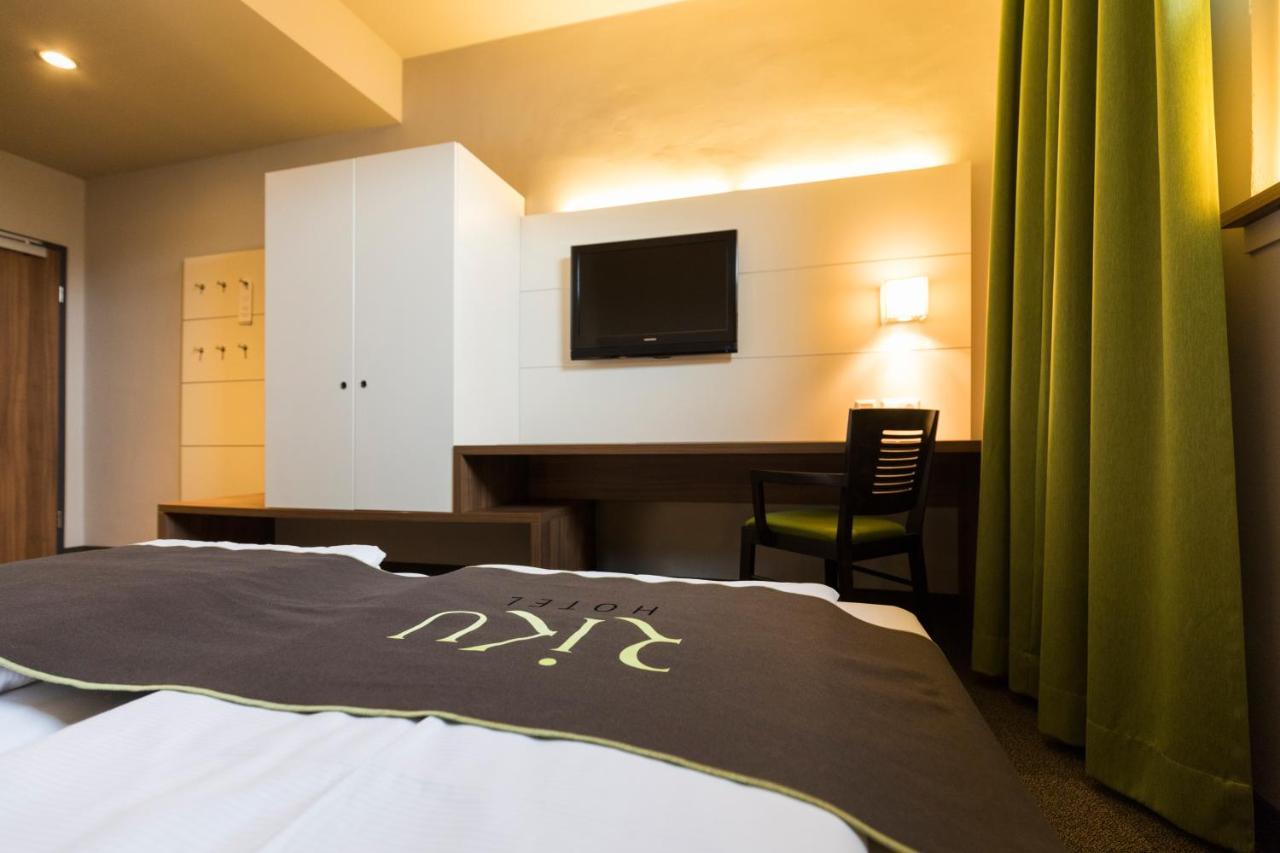 RiKu HOTEL Neu-Ulm Extérieur photo